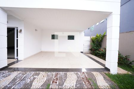 Casa de Condomínio para alugar com 4 quartos, 396m² em Residencial Granville, Goiânia