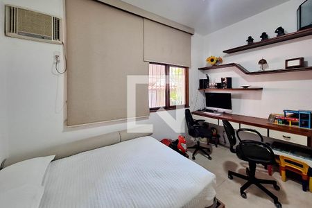 Quarto 1 de casa para alugar com 2 quartos, 168m² em Icaraí, Niterói