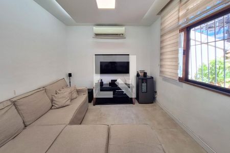 Sala de casa para alugar com 2 quartos, 168m² em Icaraí, Niterói