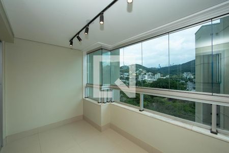 VARANDA de apartamento à venda com 3 quartos, 86m² em Estoril, Belo Horizonte