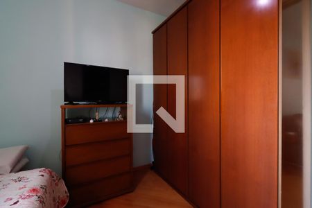 Quarto 1 de apartamento para alugar com 2 quartos, 49m² em Penha de França, São Paulo