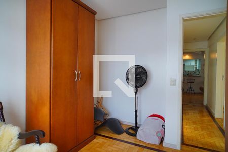 Quarto 2 de apartamento para alugar com 3 quartos, 130m² em Bom Fim, Porto Alegre