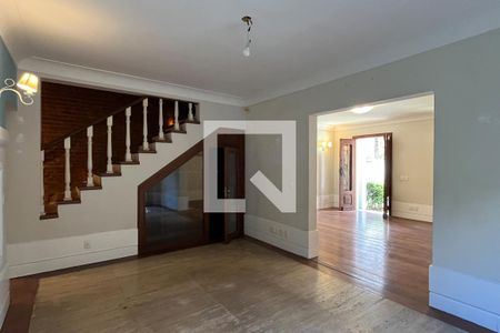 Sala 2 de casa para alugar com 3 quartos, 300m² em Gonzaga, Santos