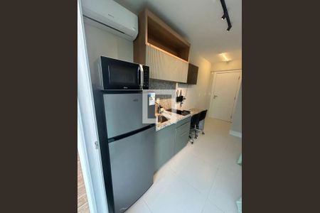 Cozinha de apartamento para alugar com 1 quarto, 32m² em Stella Maris, Salvador