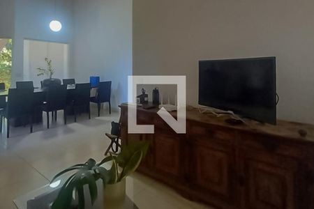 Casa à venda com 3 quartos, 1270m² em Almeida dos Pinheiro, Itabirito