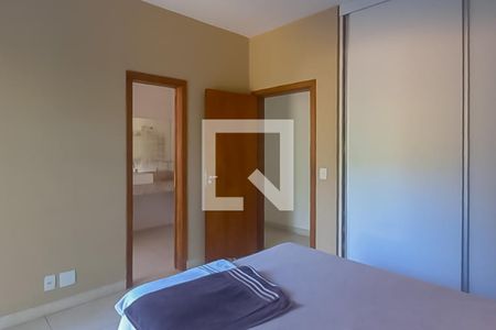 Casa à venda com 3 quartos, 1270m² em Almeida dos Pinheiro, Itabirito