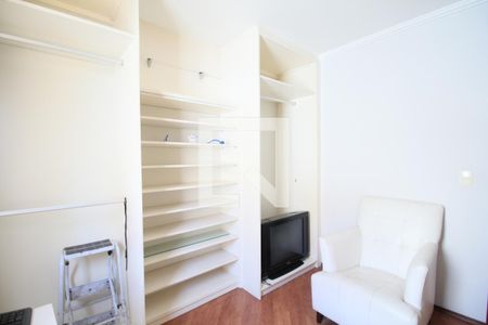 Quarto 2 de casa à venda com 3 quartos, 200m² em Vila Suzana, São Paulo