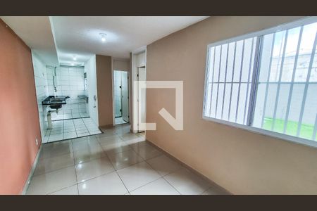 Sala de apartamento para alugar com 2 quartos, 44m² em Bonsucesso, Rio de Janeiro