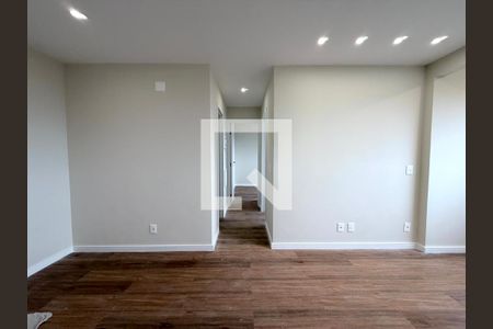 Sala de apartamento para alugar com 2 quartos, 55m² em Barra Olímpica, Rio de Janeiro