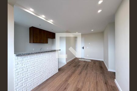 Sala de apartamento para alugar com 2 quartos, 55m² em Barra Olímpica, Rio de Janeiro