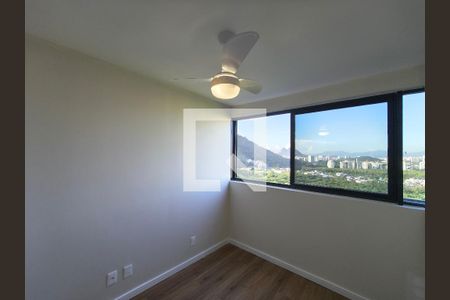 Quarto 1 de apartamento para alugar com 2 quartos, 55m² em Barra Olímpica, Rio de Janeiro