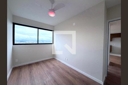 Suíte de apartamento para alugar com 2 quartos, 55m² em Barra Olímpica, Rio de Janeiro