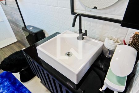 Banheiro da Suíte 1 de casa à venda com 2 quartos, 200m² em Jardim Paqueta (zona Norte), São Paulo