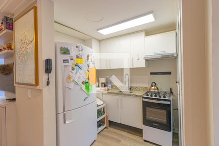 Sala/Cozinha de casa de condomínio à venda com 2 quartos, 131m² em Marechal Rondon, Canoas