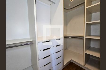 Closet da suíte 1 de apartamento à venda com 2 quartos, 111m² em Brooklin, São Paulo