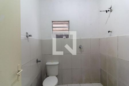 Banheiro de casa para alugar com 1 quarto, 4200m² em Jardim Palmares (zona Sul), São Paulo