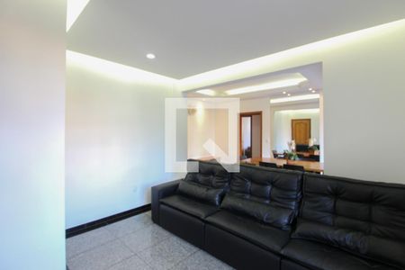 Sala de apartamento à venda com 4 quartos, 241m² em Padre Eustáquio, Belo Horizonte