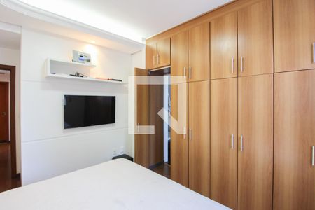 Suíte de apartamento à venda com 4 quartos, 241m² em Padre Eustáquio, Belo Horizonte