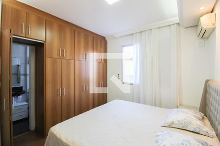 Suíte de apartamento à venda com 4 quartos, 241m² em Padre Eustáquio, Belo Horizonte