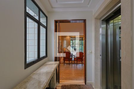 Apartamento à venda com 4 quartos, 168m² em Belvedere, Belo Horizonte