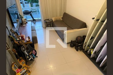 Sala de apartamento à venda com 1 quarto, 60m² em Piratininga, Niterói