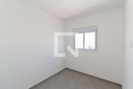 Quarto 2 de apartamento para alugar com 2 quartos, 35m² em Vila Mazzei, São Paulo