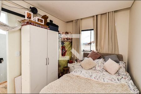 Casa à venda com 3 quartos, 300m² em Esplanada, Belo Horizonte