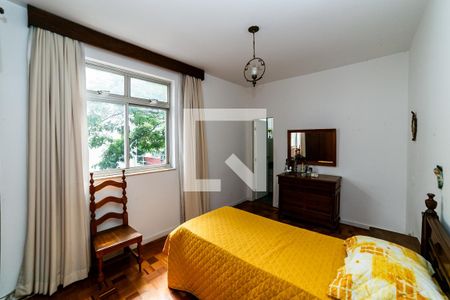 Suíte de apartamento para alugar com 4 quartos, 180m² em Funcionários, Belo Horizonte