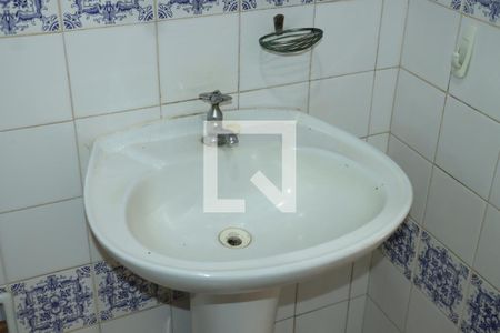 Casa de Condomínio para alugar com 2 quartos, 1000m² em Chácara Rincão, Cotia