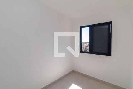 Quarto 2 de apartamento para alugar com 2 quartos, 42m² em Itaquera, São Paulo