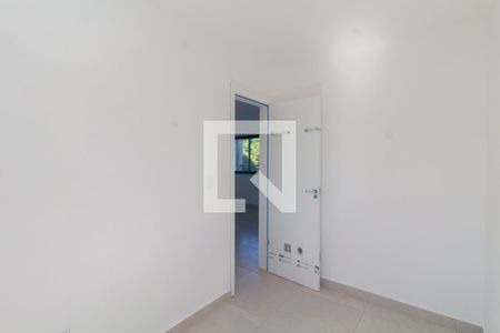 Quarto 2 de apartamento para alugar com 2 quartos, 42m² em Itaquera, São Paulo