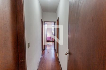 Corredor de apartamento à venda com 3 quartos, 110m² em Gutierrez, Belo Horizonte
