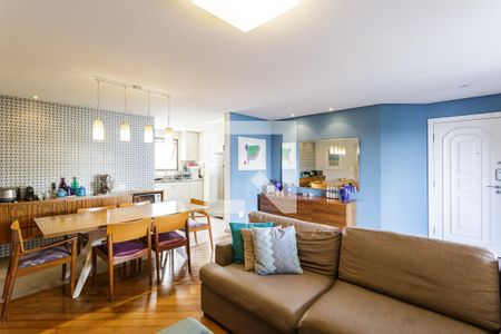 Sala de apartamento à venda com 3 quartos, 131m² em Vila Olímpia, São Paulo