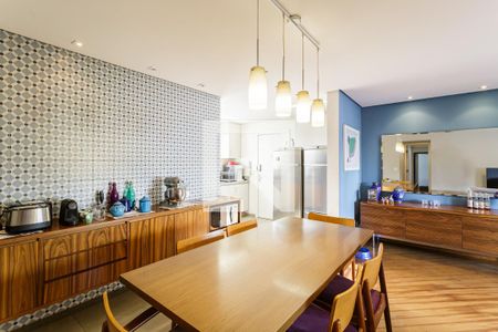 Sala de apartamento à venda com 3 quartos, 131m² em Vila Olímpia, São Paulo