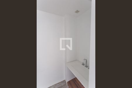 Lavabo na Sala de apartamento para alugar com 2 quartos, 83m² em Lourdes, Belo Horizonte
