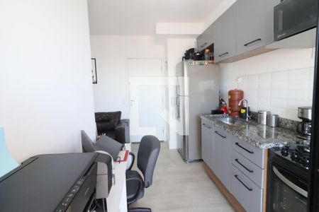 Sala/Cozinha de apartamento à venda com 1 quarto, 30m² em Km 18, Osasco