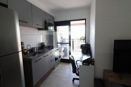 Sala/Cozinha de apartamento à venda com 1 quarto, 30m² em Km 18, Osasco