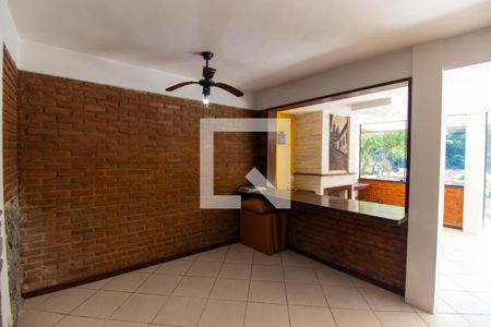 Casa de Condomínio para alugar com 3 quartos, 318m² em Piratininga, Niterói