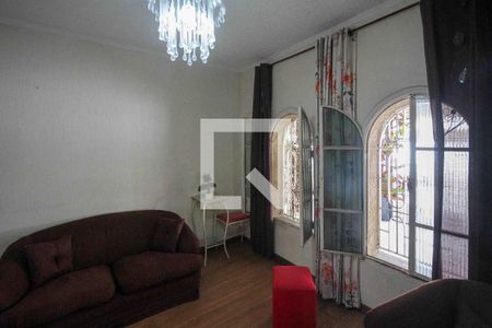 Casa à venda com 3 quartos, 250m² em Sapopemba, São Paulo