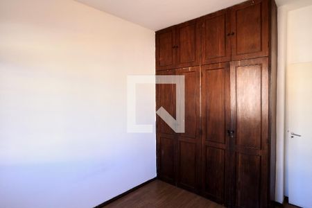 Quarto de apartamento à venda com 2 quartos, 55m² em Santa Tereza, Belo Horizonte
