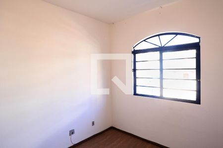 Quarto de apartamento à venda com 2 quartos, 55m² em Santa Tereza, Belo Horizonte
