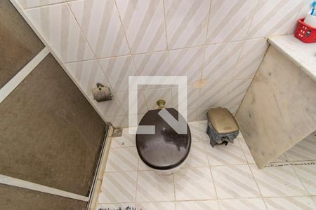 Banheiro da Suíte 1 de casa para alugar com 3 quartos, 400m² em Irajá, Rio de Janeiro