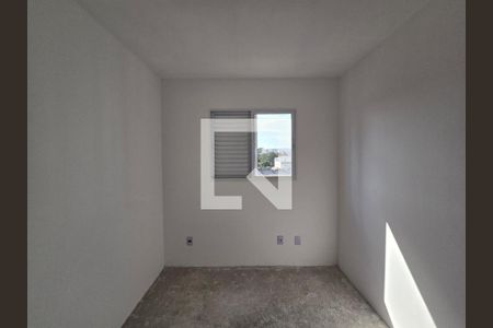 Quarto 01 de apartamento à venda com 2 quartos, 44m² em Jardim Aida, Guarulhos