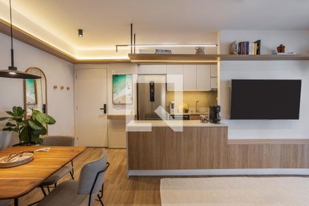 Sala de apartamento à venda com 1 quarto, 67m² em Santo Amaro, São Paulo