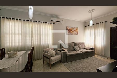 Casa à venda com 3 quartos, 260m² em Jardim Cica, Jundiaí