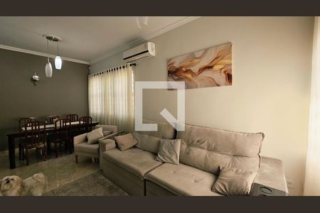 Casa à venda com 3 quartos, 260m² em Jardim Cica, Jundiaí