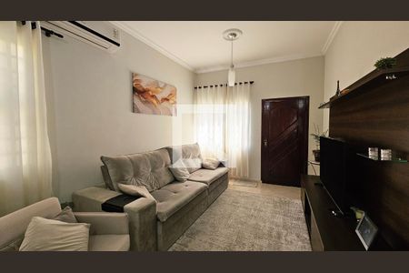 Casa à venda com 3 quartos, 260m² em Jardim Cica, Jundiaí