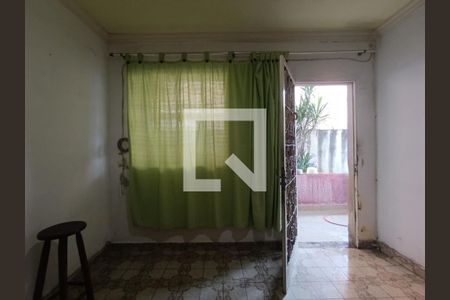 Casa para alugar com 3 quartos, 200m² em Caonze, Nova Iguaçu