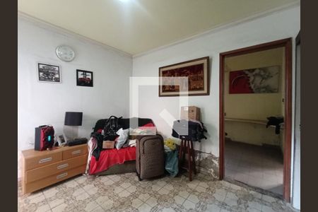 Casa para alugar com 3 quartos, 200m² em Caonze, Nova Iguaçu