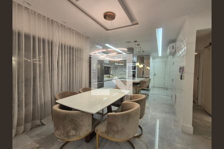 Casa de Condomínio para alugar com 5 quartos, 350m² em Vargem Grande, Rio de Janeiro